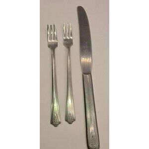 Art Deco Stainless Steel Silverware USA Diamond Steel Co Chevron Fan Tip Dinner